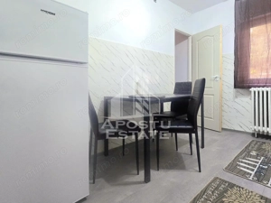 Apartament 2 camere Micalaca (Orizont) - imagine 8