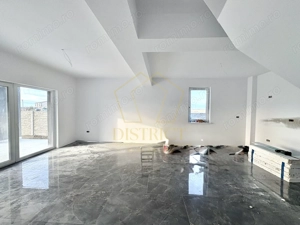 Duplex cu 3 camere, despărțit prin camera tehnica | Mosnita Noua | Barista