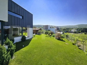 Vila  spectaculoasa de vanzare in Faget  - imagine 4