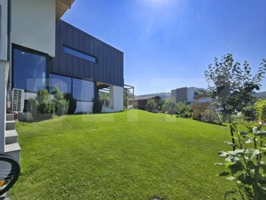 Vila  spectaculoasa de vanzare in Faget  - imagine 3