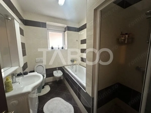 Apartament la vila cu 4 camere si 3 locuri de parcare Turnisor - imagine 4