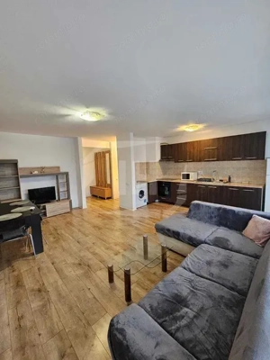 Apartament 3 camere, 2 bai, etaj 1 la 2 min de Iulius Mall