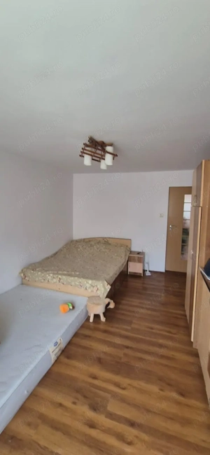 apartament 2 camere  transformat in 3 camere, zona Biserica Noua, decomandat, etaj 3 - imagine 11