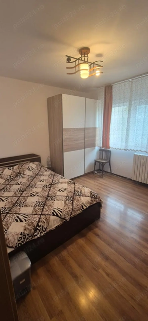 apartament 2 camere  transformat in 3 camere, zona Biserica Noua, decomandat, etaj 3 - imagine 8