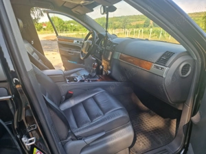 VW TOUAREG 4X4 Full 3000 TDI   224 CP   Cutie Manuala - imagine 9