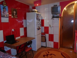 Inchiriere  Apart. 1 camera, supr. utila de 36.mp. + balcon, mob. utilat Str. Rosiorilor - Scolilor. - imagine 5
