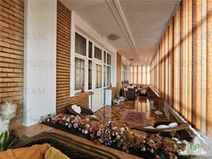 Casa spatioasa si versatila de vanzare in Eforie Nord – ideala pentru locuinta + afacere! - imagine 9