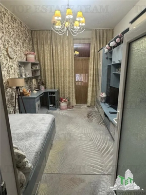 Casa spatioasa si versatila de vanzare in Eforie Nord – ideala pentru locuinta + afacere! - imagine 6