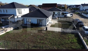 Casa individuala cu 3 camere,700 mp teren, zona Kaufland-Cetate - imagine 9