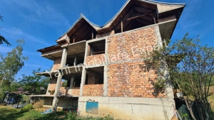 Casă de vânzare în comuna Valea Danului, Județ Argeș. - imagine 8