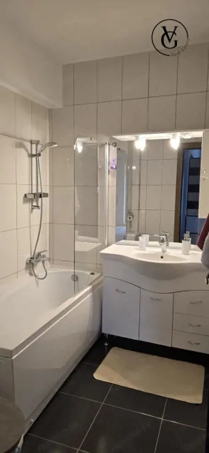 Apartament 3 camere | Academia Navala | Luminos | Rulouri - imagine 7