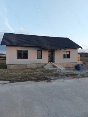 Casa de vanzare - imagine 2