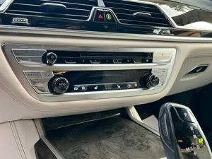 BMW 740 D - X Drive - an 2017 - imagine 5