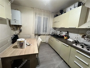 Apartament cu 4 camere 2 bai si balcon etaj 1 zona Rahovei din Sibiu - imagine 6