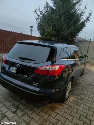 Ford Focus 1.6 TDCI DPF Titanium - imagine 4