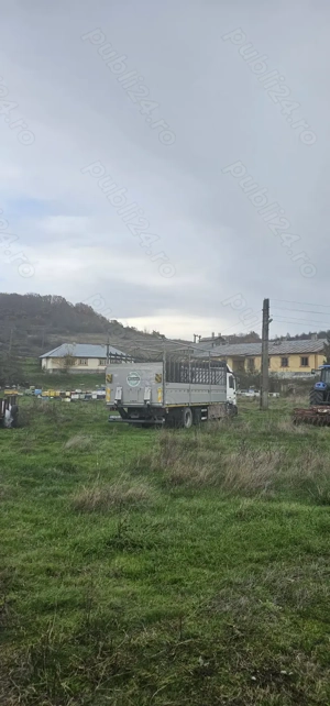 De vanzare 13700 mp teren in Com.Dobretu la 20 min Craiova  - imagine 2