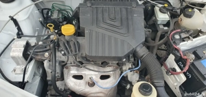 Logan PickUp 1.6 Benzina - imagine 2