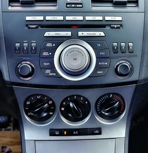 Mazda 3 - 1.6 benzina (motor aspirat natural) - 105 c.p. - 2010 - imagine 11