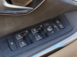 Volvo V40 D4 2.0 Diesel 190 CP   2015 - imagine 7