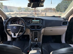 Volvo V40 D4 2.0 Diesel 190 CP   2015 - imagine 9