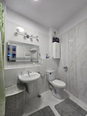 Apartament modern în Sinaia | Loc de parcare + Piscină în complex - imagine 11