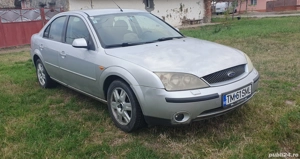 vând Ford Mondeo motor 2 L diesel