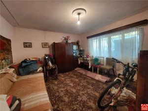 Apartament decomandat, parter, Podgoria