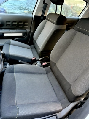 Citroen C3 1.2 PureTech 82 CP Feel   850 km reali! - imagine 7