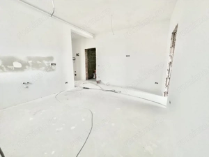 Apartament cu 3 camere si terasa de 20 mp - Giroc - imagine 8