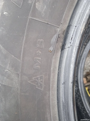 Vand cauciucuri de iarna 215/65/16 - imagine 4
