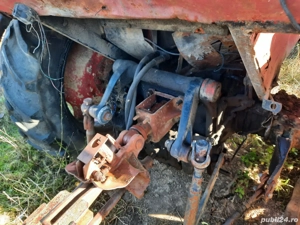 Tractor u650 - imagine 4