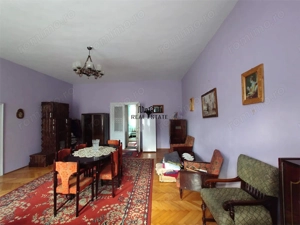 Casa cu aer nobil in Baia de Cris - imagine 2