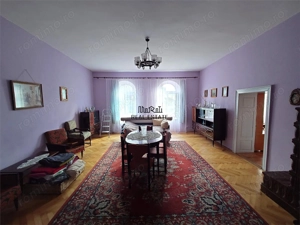 Casa cu aer nobil in Baia de Cris - imagine 14