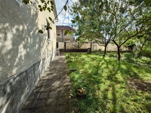 Casa cu aer nobil in Baia de Cris - imagine 13