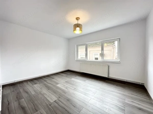 Comision 0% - Apartament renovat, 2 camere, 56 mp utili - zona Modern - imagine 2