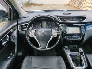 Nissan Qashqai Tekna 4x4 DCI NaviPieleXenonLedPanoramicCMr360InczScauneKeylesGoJanteBicoloreCarlig - imagine 7