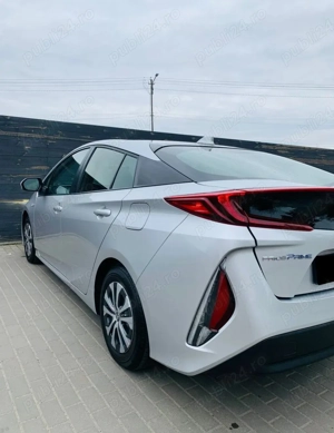 Toyota Prius Plugyn Hibryd 2020 Unic Proprietar Ofer Testare - imagine 5