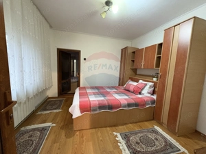 Casă de inchiriat cu 5 camere în zona Tomis I Constanta - imagine 3