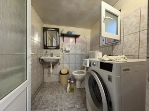 Casă de inchiriat cu 5 camere în zona Tomis I Constanta - imagine 9