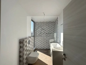 COM 0% I Vila 5 camere 4 bai curte 85 mp zona Jollie Ville Pipera - imagine 9