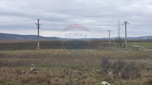 Oportunitate de investiție strategică: Teren extravilan lângă Vaslui!! - imagine 4