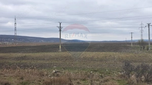 Oportunitate de investiție strategică: Teren extravilan lângă Vaslui!! - imagine 2