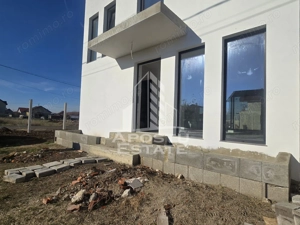 Casa cu piscina in Fantanele la 10 minute de Arad - imagine 17