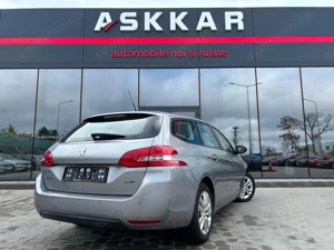 Peugeot 308 - imagine 5