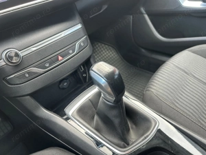 Peugeot 308 - imagine 13