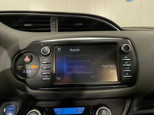 Toyota Yaris - imagine 12