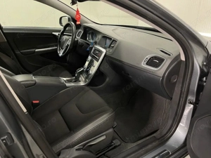 Volvo S60 - imagine 9