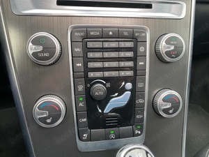 Volvo Xc6 D 150Cp Euro 6 * Bi-Xenon * Camera * Trapa * Scaune Incalzite - imagine 9