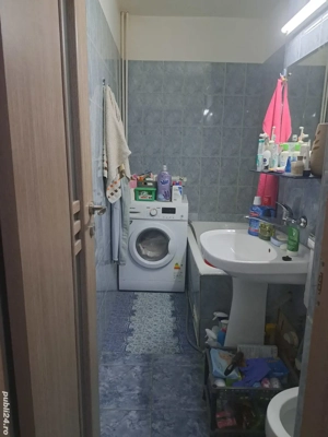 Vand garsoniera langa biserica dupa Margeanului - imagine 2