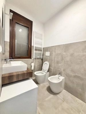Apartament 3 camere ultracentral  - 60 mp suprafata utila - imagine 9